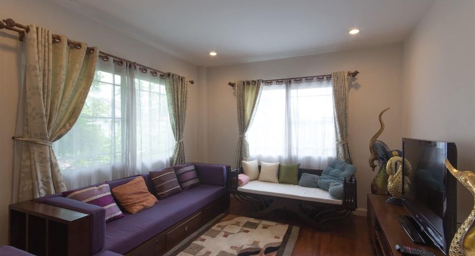 For rent 3 bedrooms house in Mueang Chiang Mai, Chiang Mai