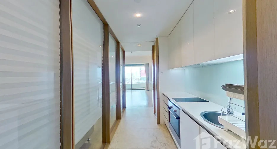 For sale 1 bed condo in Yan Nawa, Bangkok