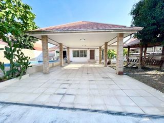 For rent 3 bedrooms house in Bang Lamung, Chonburi