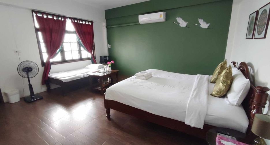 For sale 6 bedrooms townhouse in Mueang Trang, Trang