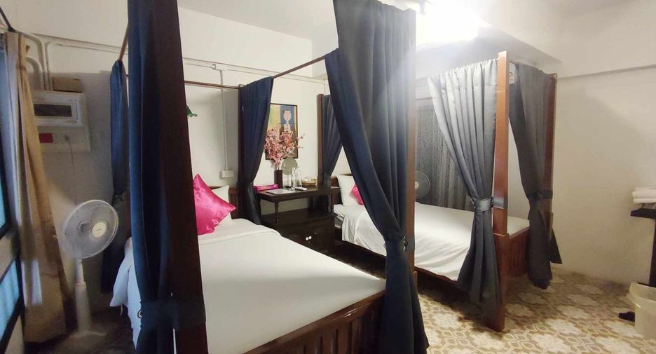For sale 6 bedrooms townhouse in Mueang Trang, Trang