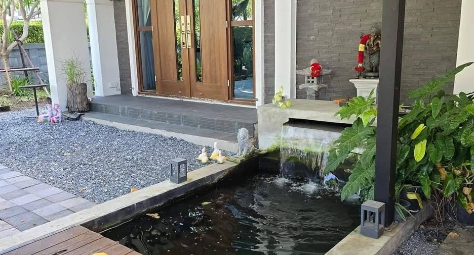 For sale 4 bedrooms house in Prawet, Bangkok