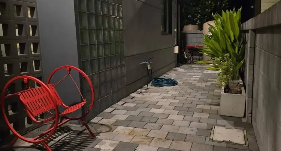 For sale 4 bedrooms house in Prawet, Bangkok