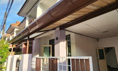 For rent 3 bedrooms townhouse in Mueang Phuket, Phuket