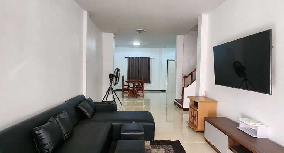 For rent 3 bedrooms townhouse in Mueang Phuket, Phuket