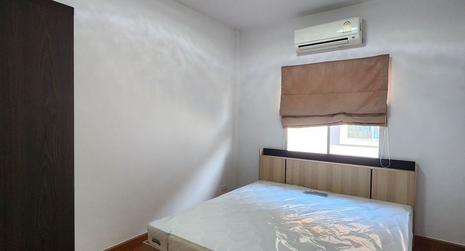 For rent 3 bedrooms townhouse in Mueang Phuket, Phuket