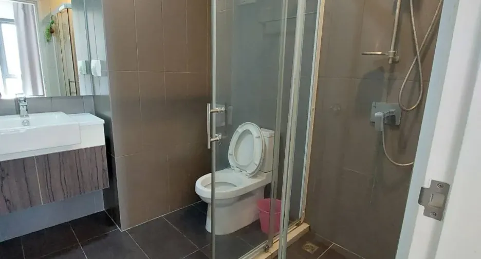 Продажа и аренда 1 кровать кондо в Хуаи Кхщанг, Бангкок