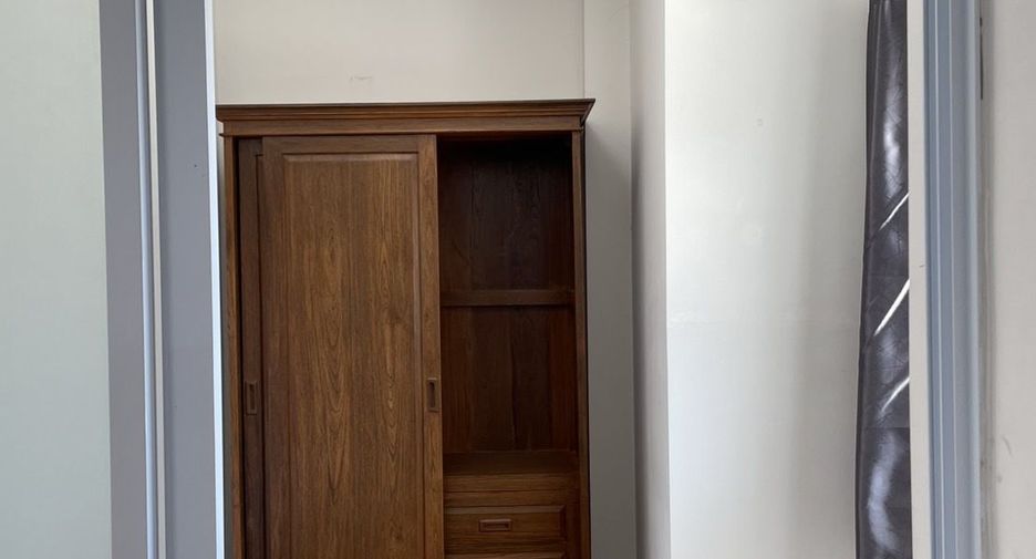 Casa en alquiler de 3 habitaciones en San Kamphaeng, Chiang Mai