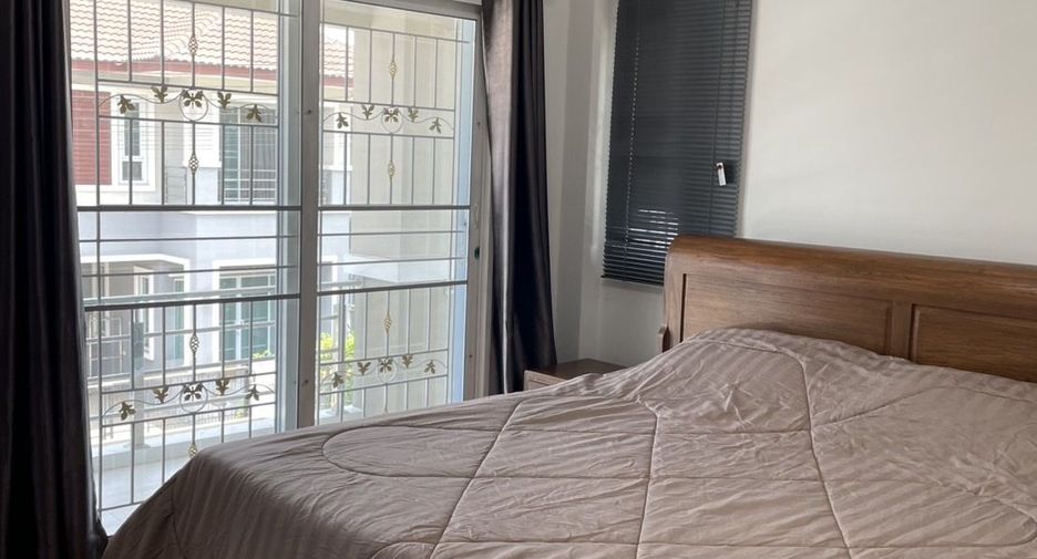 Casa en alquiler de 3 habitaciones en San Kamphaeng, Chiang Mai