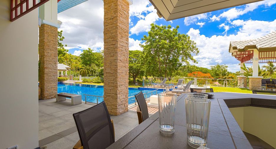 Villa en venta de 9 habitaciones en Cha Am, Phetchaburi