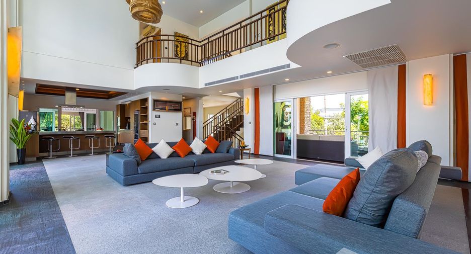 Villa en venta de 9 habitaciones en Cha Am, Phetchaburi