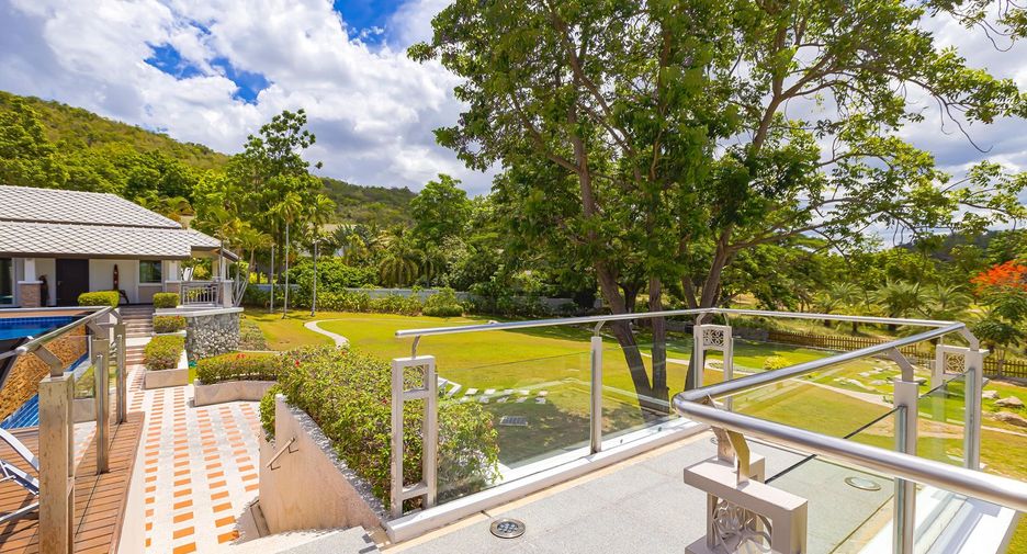 Villa en venta de 9 habitaciones en Cha Am, Phetchaburi