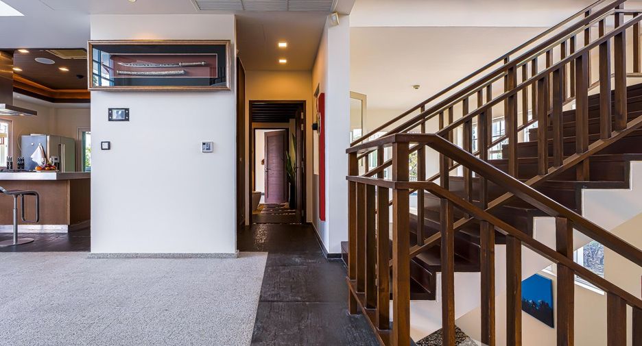 Villa en venta de 9 habitaciones en Cha Am, Phetchaburi