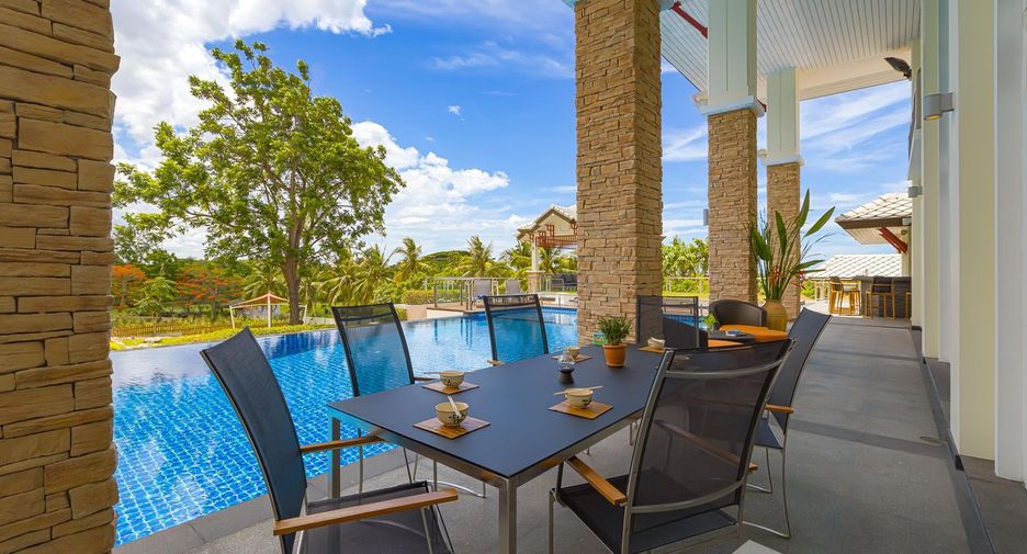 Villa en venta de 9 habitaciones en Cha Am, Phetchaburi