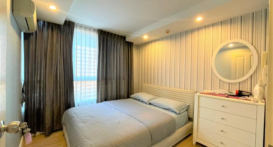 For sale 1 bed condo in Khlong Toei, Bangkok