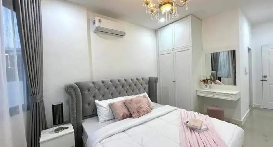 出租 3 卧室 独立屋 在 Bang Lamung, Chon Buri