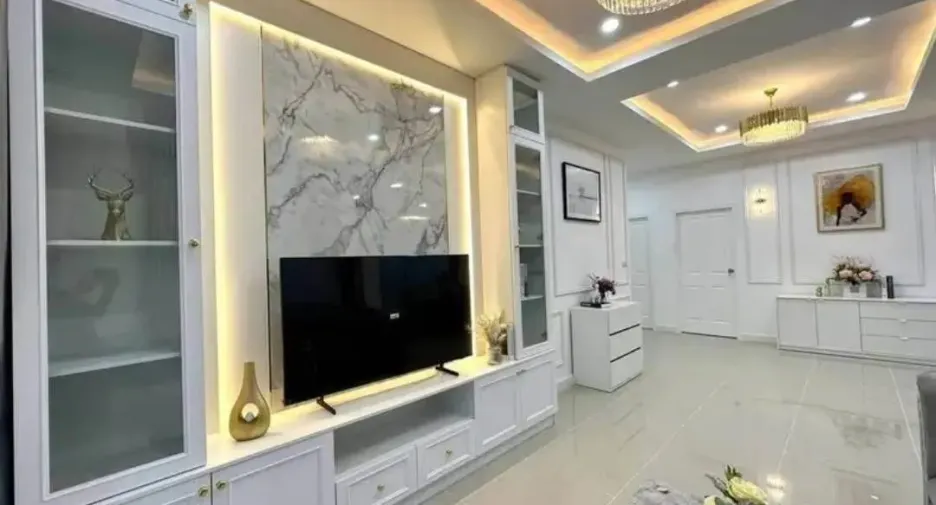 出租 3 卧室 独立屋 在 Bang Lamung, Chon Buri
