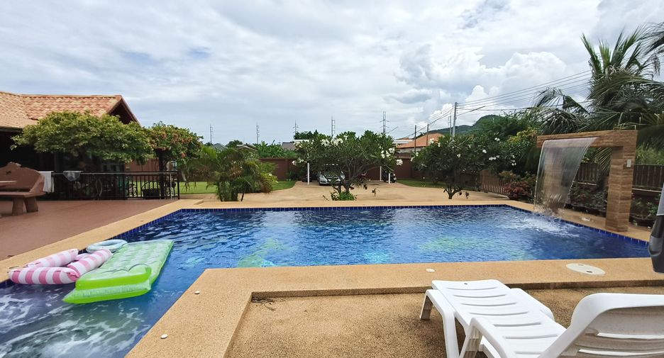 Villa zum Kauf mit 3 Zimmer in Hua Hin, Prachuap Khiri Khan