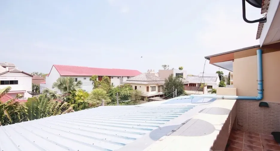 For sale 5 bedrooms townhouse in Hua Hin, Prachuap Khiri Khan