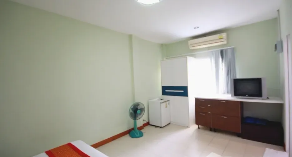For sale 5 bedrooms townhouse in Hua Hin, Prachuap Khiri Khan