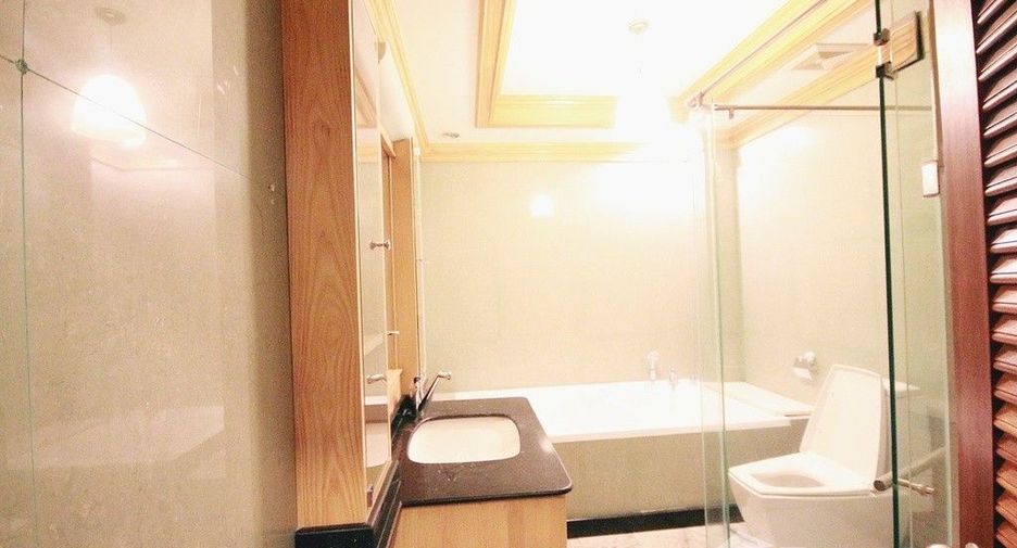 For sale 5 bedrooms townhouse in Hua Hin, Prachuap Khiri Khan