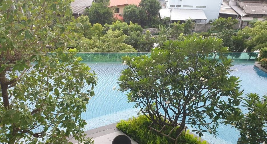 For sale 1 bed condo in Bangkok Yai, Bangkok