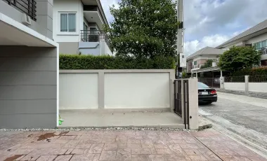 For rent 3 bedrooms house in Si Racha, Chonburi