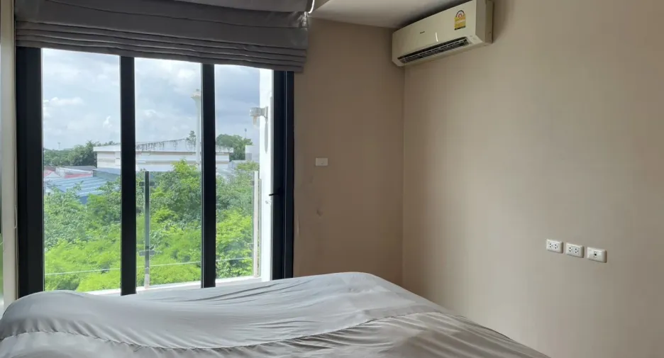 Condo en alquiler de 2 habitaciones en Mueang Chiang Mai, Chiang Mai