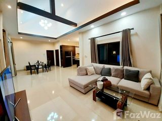 For sale 2 ベッドルーム villa in Bang Lamung, Chonburi