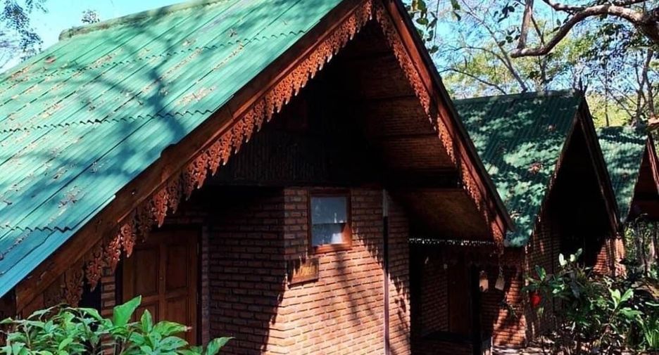 For sale 41 bedrooms hotel in Chiang Dao, Chiang Mai