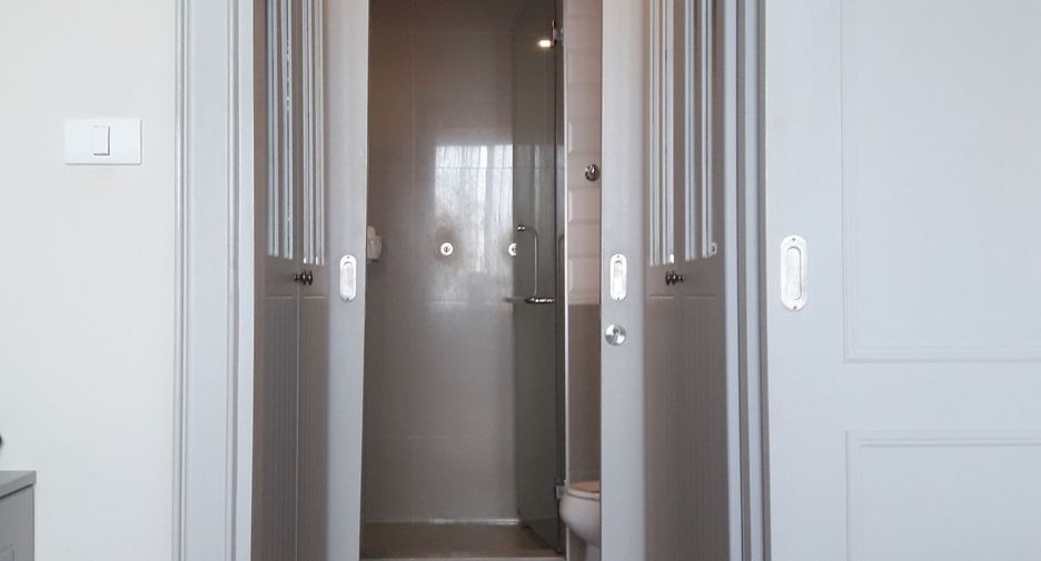 For sale and for rent studio condo in Phaya Thai, Bangkok