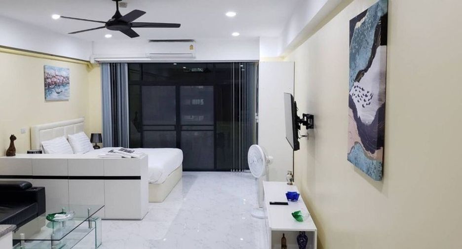 For rent studio condo in Bang Lamung, Chonburi