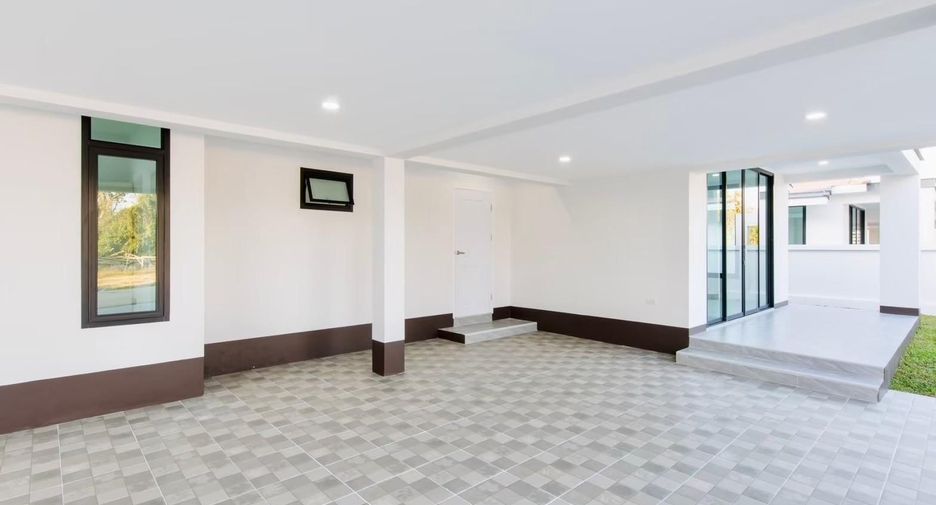 For sale 3 bedrooms house in San Sai, Chiang Mai