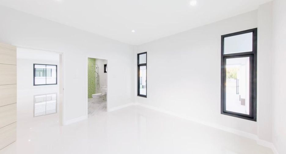 For sale 3 bedrooms house in San Sai, Chiang Mai