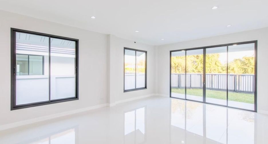For sale 3 bedrooms house in San Sai, Chiang Mai