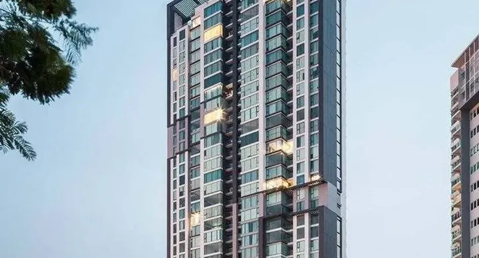 For sale 1 bed condo in Yan Nawa, Bangkok