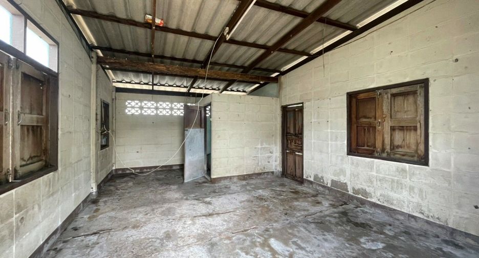 For sale 3 bedrooms house in Mueang Prachuap Khiri Khan, Prachuap Khiri Khan