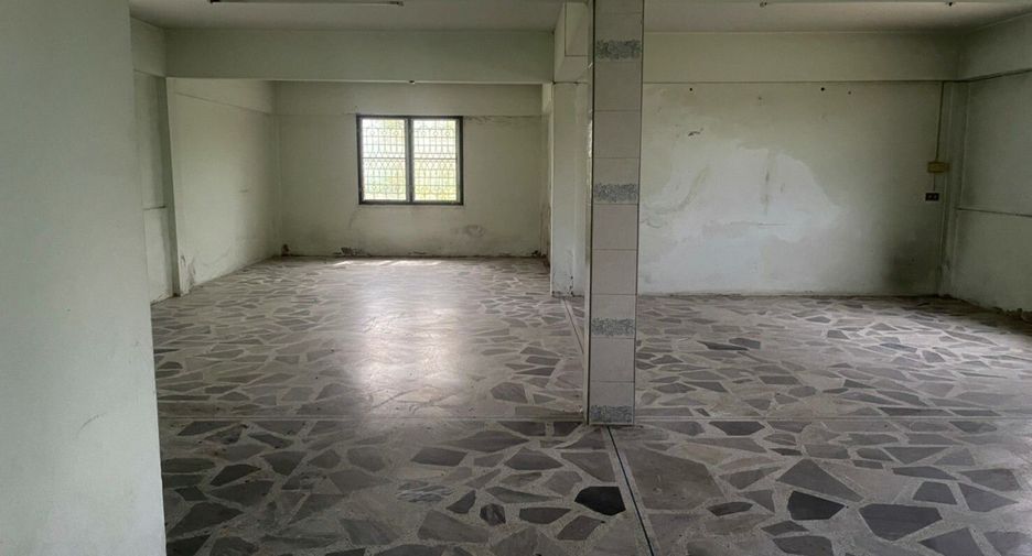For sale 3 bedrooms house in Mueang Prachuap Khiri Khan, Prachuap Khiri Khan