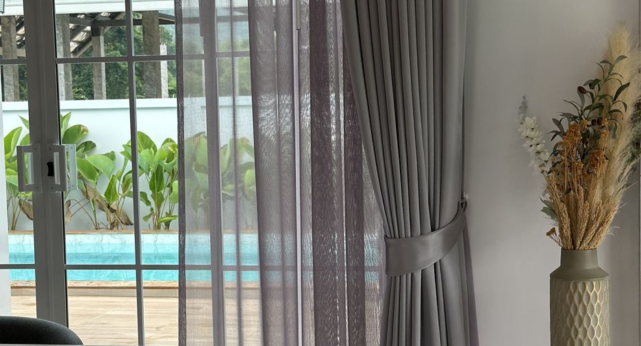 For sale 3 bedrooms villa in Cha Am, Phetchaburi