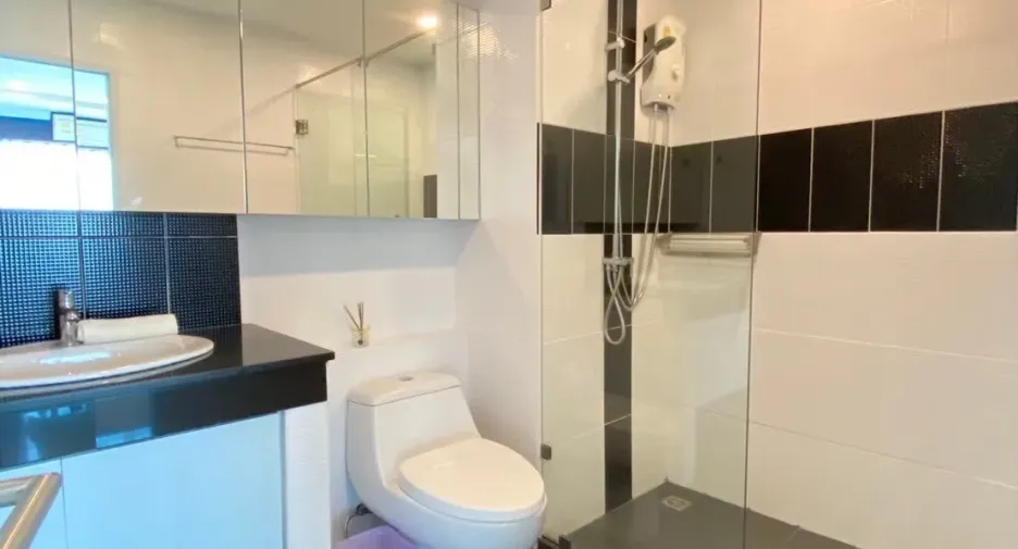 For sale 1 bed condo in Sattahip, Chonburi