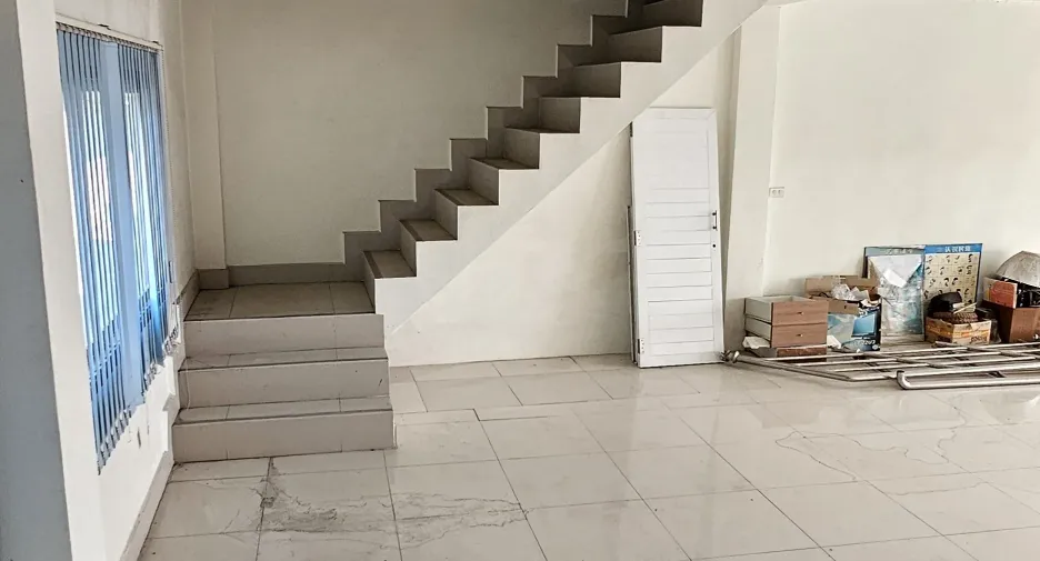 For sale 9 bedrooms retail Space in Bang Khae, Bangkok