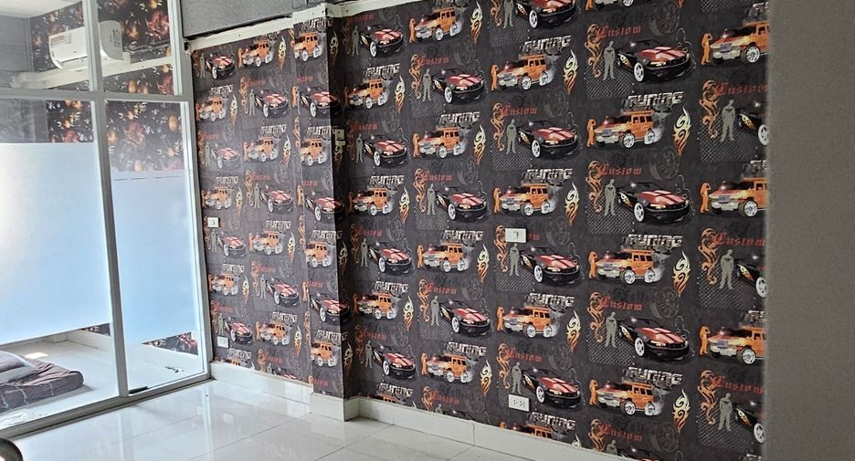 For sale 9 bedrooms retail Space in Bang Khae, Bangkok