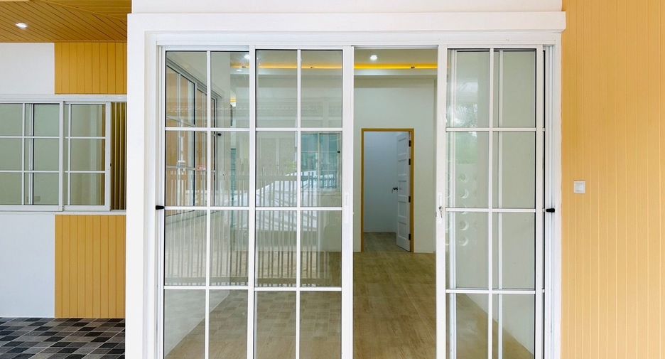 Villa zum Kauf und zur Miete mit 3 Zimmer in Mueang Phuket, Phuket