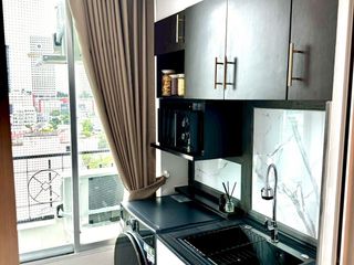 Продажа 1 кровать кондо в Чатучак, Бангкок