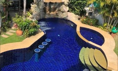 For sale and for rent 7 bedrooms villa in Bang Lamung, Chonburi
