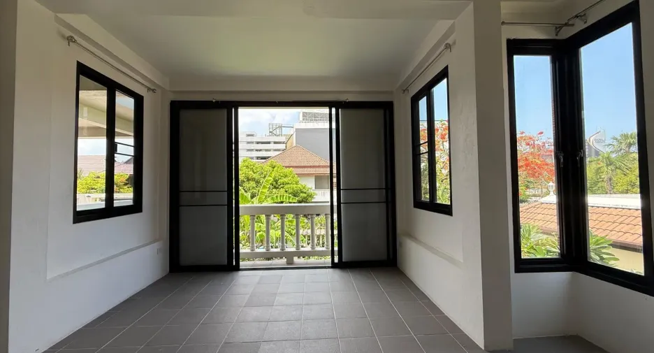 出售 和 出租 4 卧室 独立屋 在 Phuket Town, 普吉