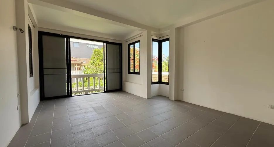 出售 和 出租 4 卧室 独立屋 在 Phuket Town, 普吉