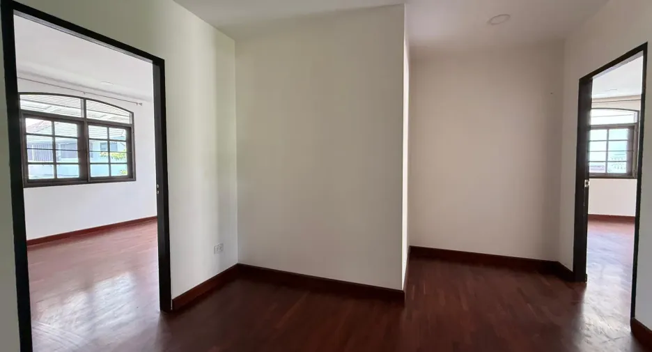 出售 和 出租 4 卧室 独立屋 在 Phuket Town, 普吉