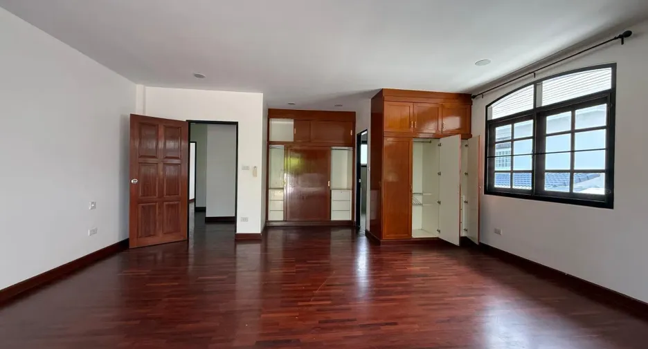 出售 和 出租 4 卧室 独立屋 在 Phuket Town, 普吉