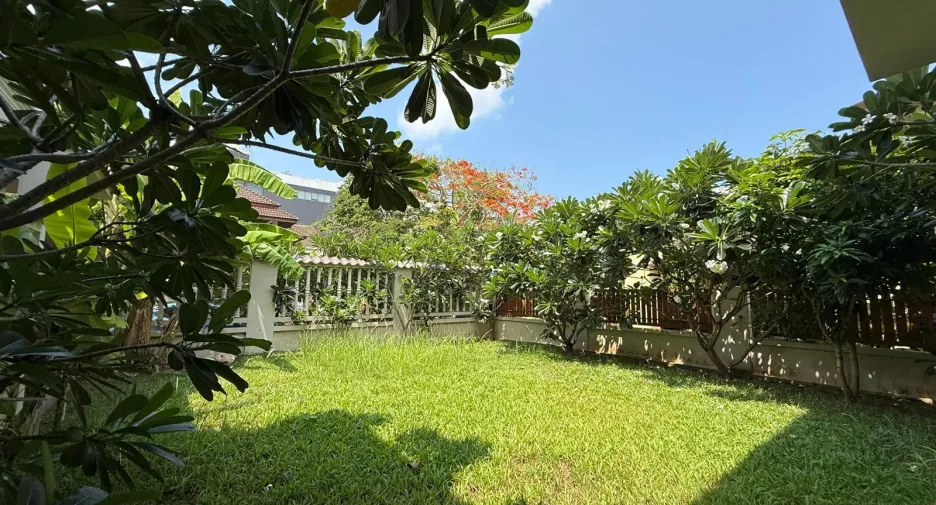 出售 和 出租 4 卧室 独立屋 在 Phuket Town, 普吉